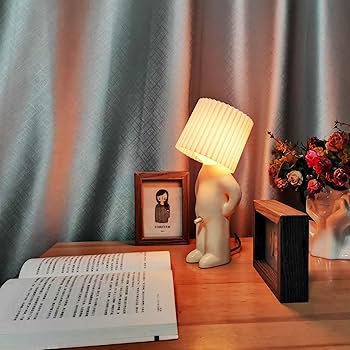 フロアスタンド TABLE LAMP SHY MAN SHOW(Propaganda) Shy Man Lamp-Creative Small Night Light LED Plug-in Table